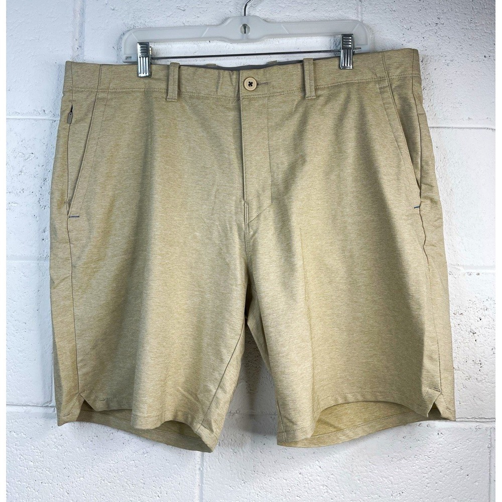 Tommy Bahama On Par IslandZone Golf Shorts Mens 38 Tan Beige Performance Tech